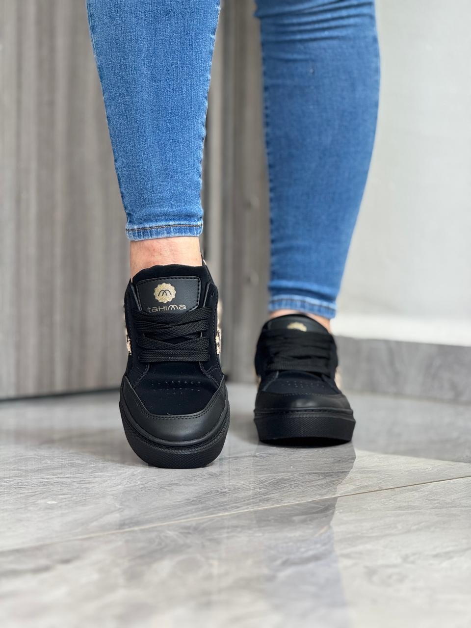 gid://shopify/MediaImage/24942273593438